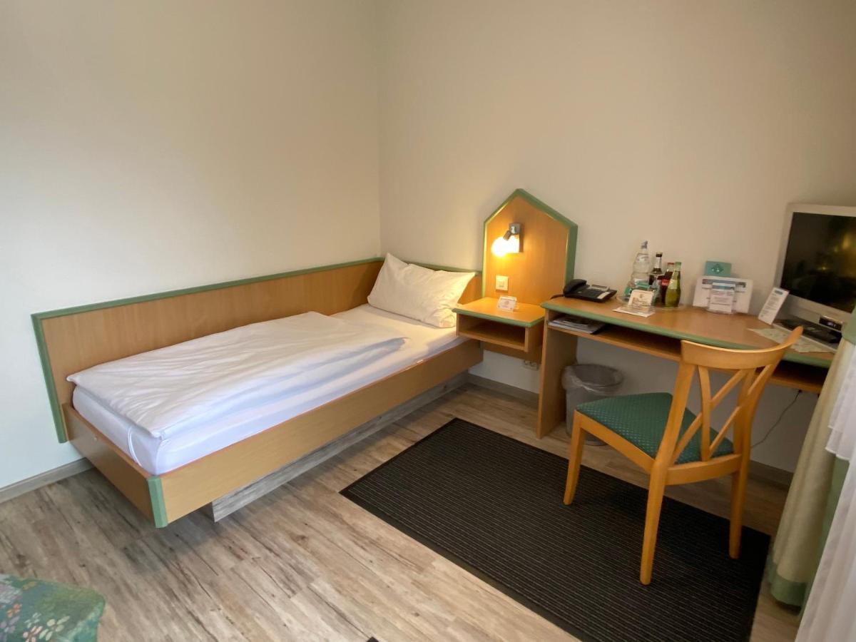Hotel Garni Am Brunnenplatz Gerolstein Kültér fotó